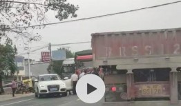 信阳车祸最新爆料,事故原因揭秘，伤亡情况公布